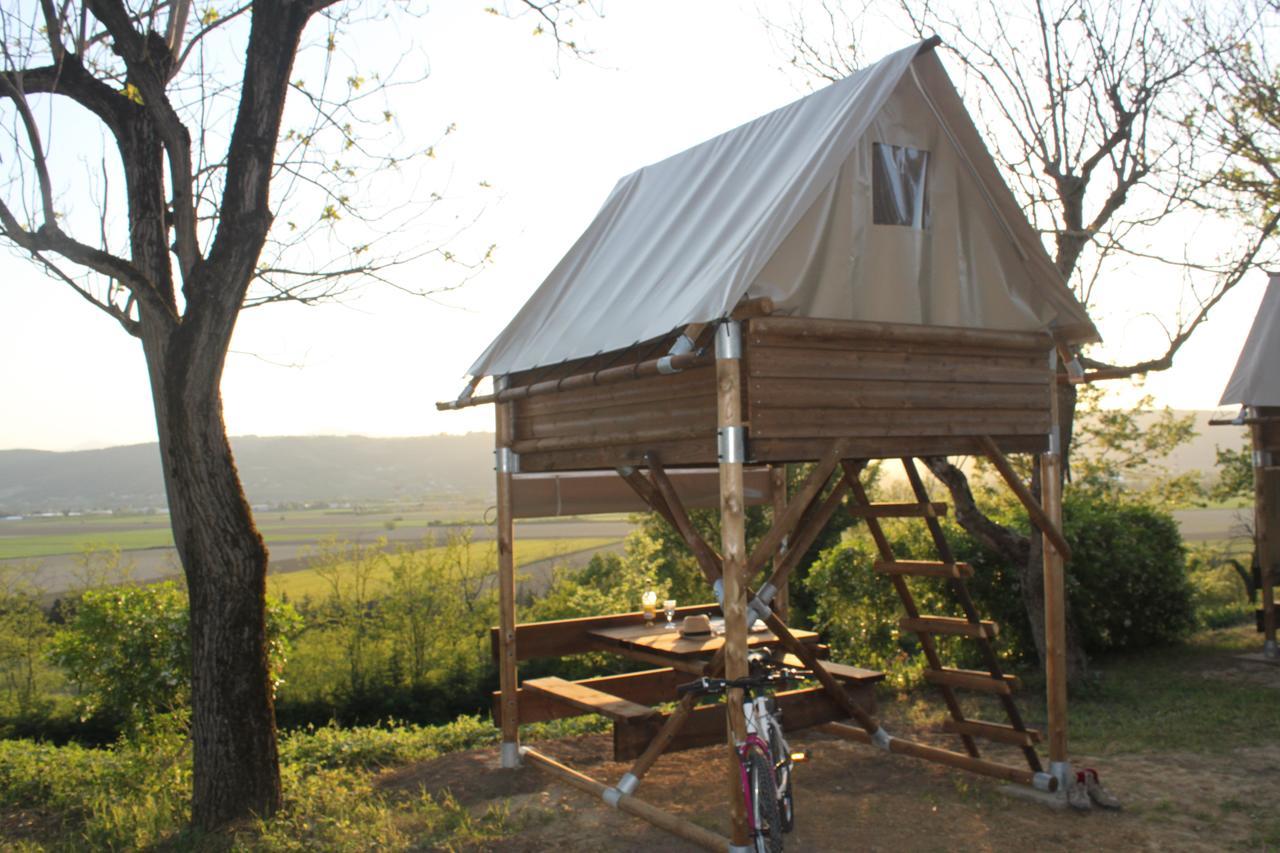 Camping Domaine De Senaud Albon Eksteriør billede